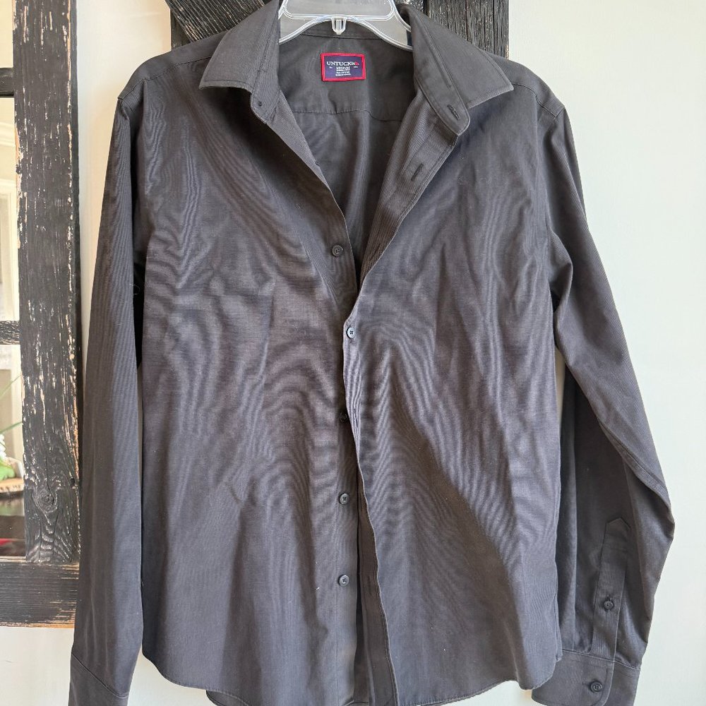 Men's UNTUCKit Wrinkle Free Long Sleeve Button Down Shirt, Size Medium, Black